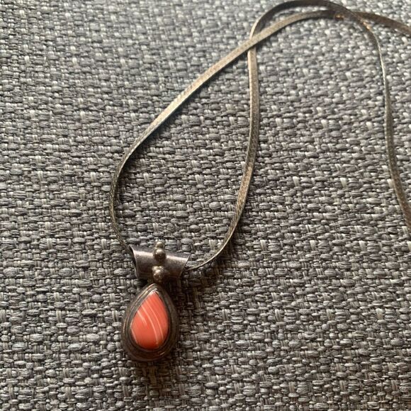 Orange necklace pendant - Picture 2 of 2